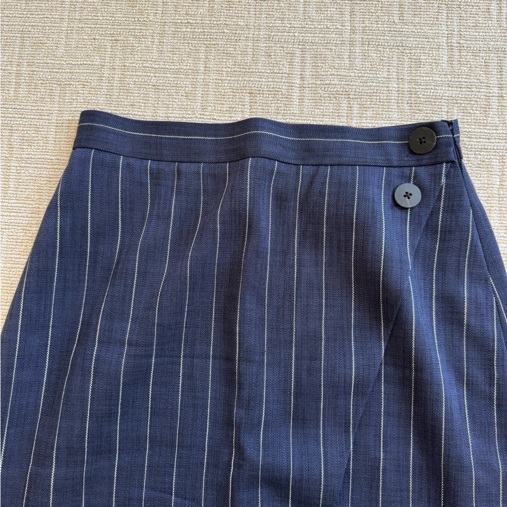 Cefinn Layla Wrap Navy Pinstripe Midi Skirt Size US8 - Picture 8 of 10